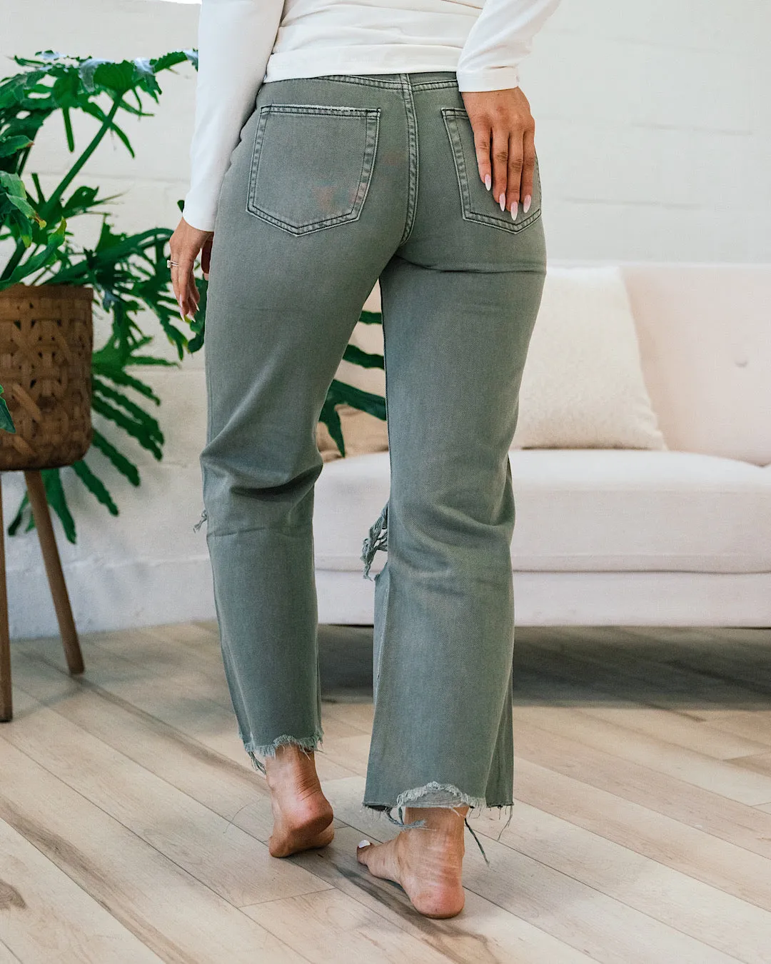 NEW! Vervet Beetle 90's Crop Flare Jeans