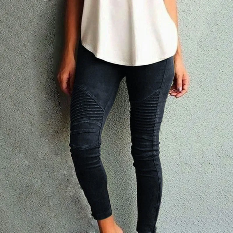 Pleated skinny jeans